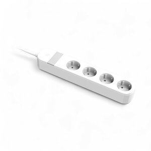 Slimme witte WiFi stekkerdoos met 4 stopcontacten en 3 USB-poorten