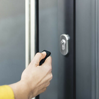 Sleutelhanger voor bediening Nuki slot met bluetooth en app integratie zwart plastic