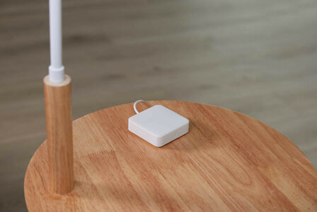 Switchbot Hub Mini voor gordijnen met Bluetooth en automatische tijd en temperatuurregeling