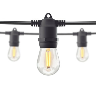 Lightstring voor tuin met wifi bediening en dimbare warm witte lampen