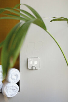 Kamerthermostaat voor binnengebruik met bedrade regeling 230 volt app bediening IP21 wit Zigbee