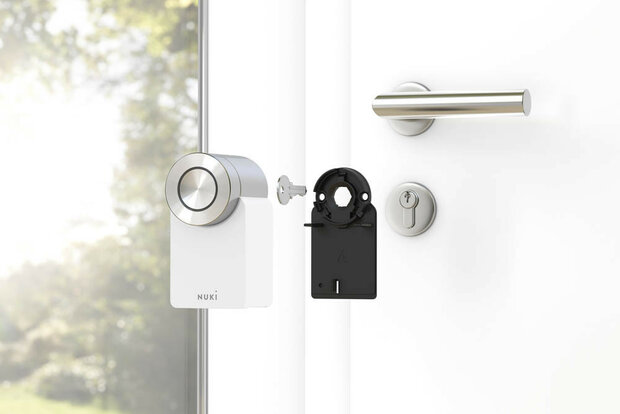 Smart slot voor deurbeveiliging met oplaadbare batterij en wifi bluetooth verbinding