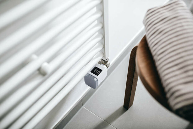 Radiatorknop voor zoneverwarming met Zigbee communicatie en M30 schroefdraad